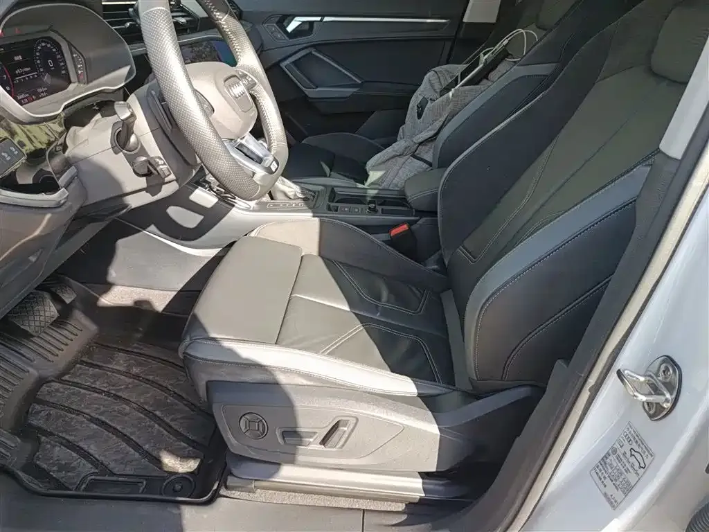 Audi Q3 Sportback 2021 из CN, фото 6