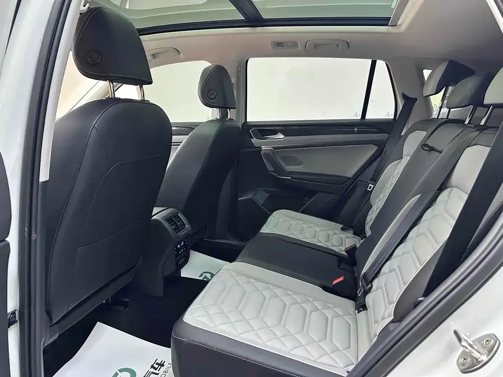Volkswagen Tayron 2023 из CN, фото 8