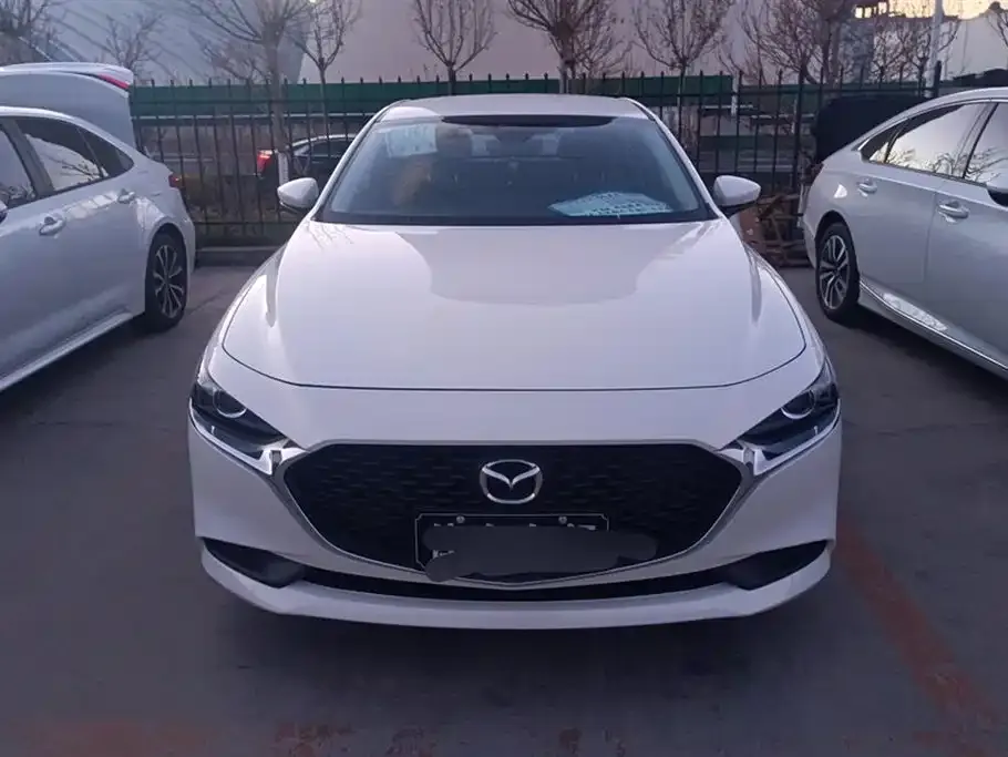 Mazda 3 Axela 2024 из CN, фото 5