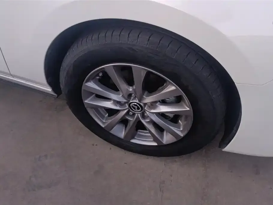 Mazda 3 Axela 2024 из CN, фото 8
