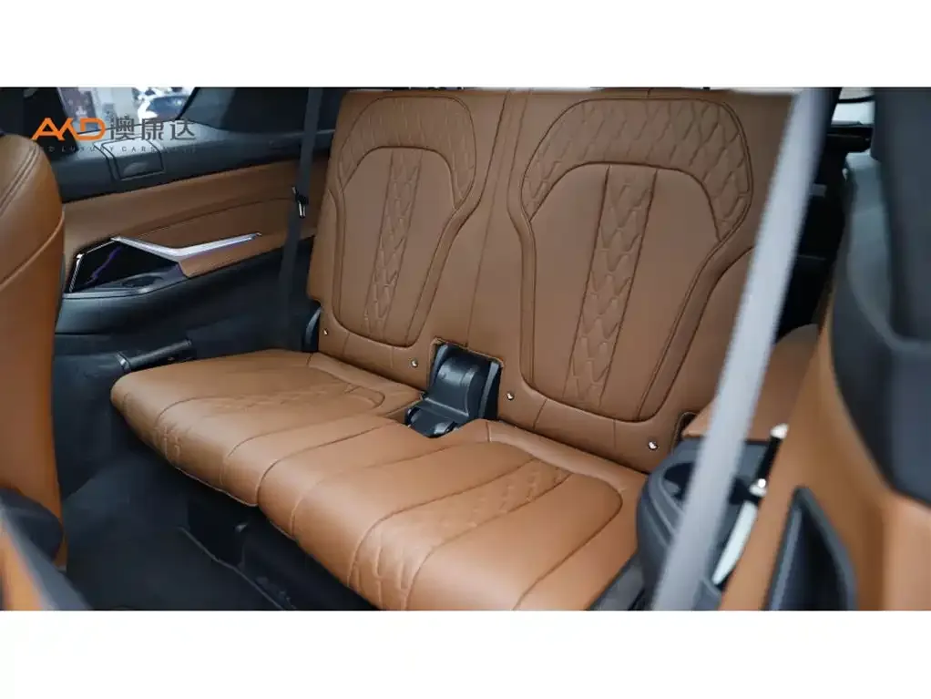 BMW X7 2024 из CN, фото 3