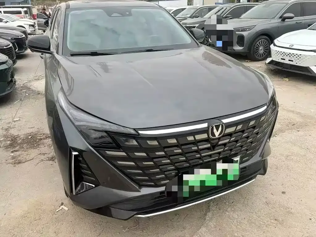 Changan UNI-Z New Energy 2024 из CN, фото 3