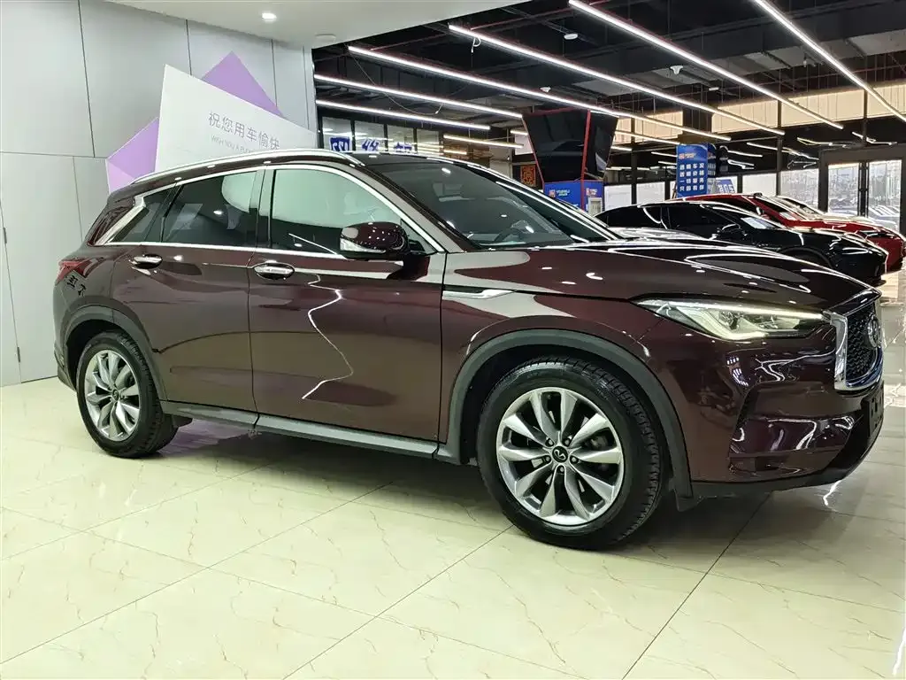 Infiniti QX50 2021 из CN, фото 3