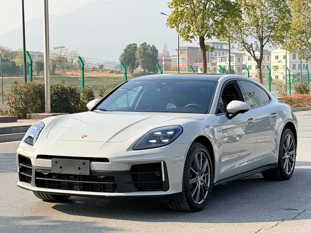 Porsche Panamera 2025 из CN, фото 1