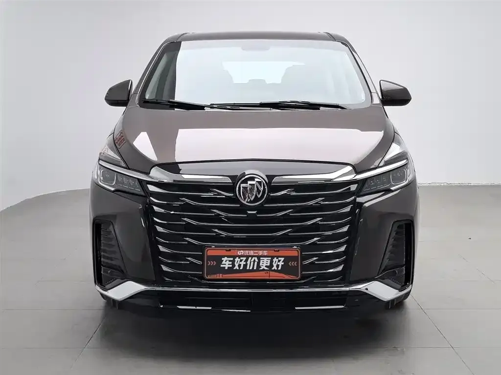 Buick GL8 2024 из CN, фото 3