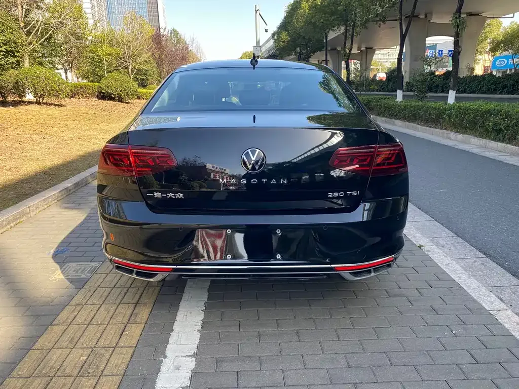 Volkswagen Magotan 2025 из CN, фото 3