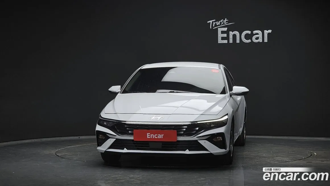 Hyundai AVANTE — фото 5