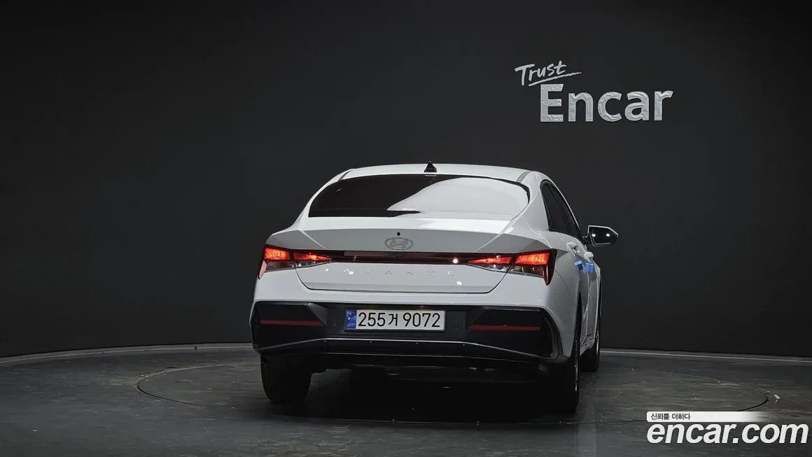 Hyundai AVANTE — фото 9