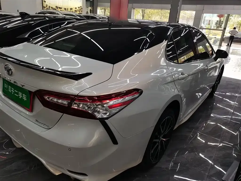 Toyota Camry 2022 из CN, фото 7