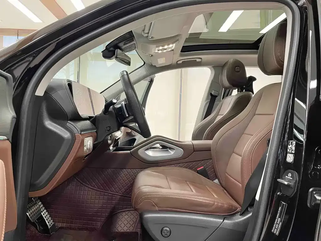 Mercedes-Benz GLS 2024 из CN, фото 5