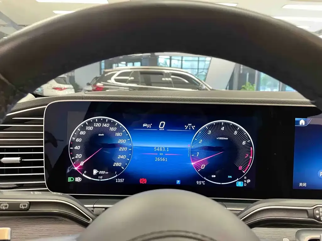 Mercedes-Benz GLS 2024 из CN, фото 4