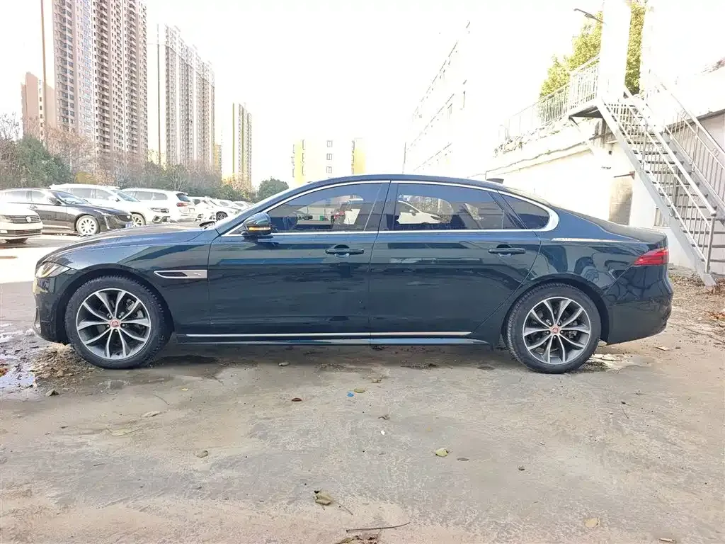 Jaguar XFL 2023 из CN, фото 10