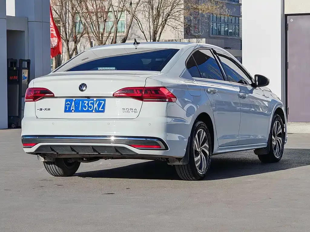 Volkswagen Bora 2024 из CN, фото 9