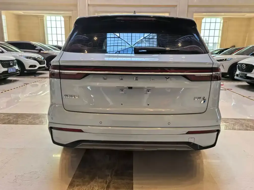 Geely Xingyue L 2022 из CN, фото 2