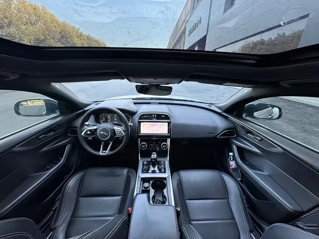 Jaguar XEL 2021 из CN, фото 7