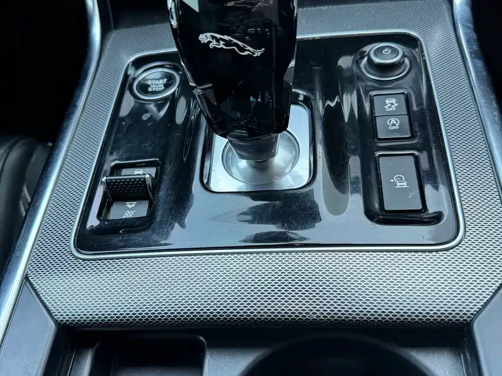 Jaguar XEL 2021 из CN, фото 10