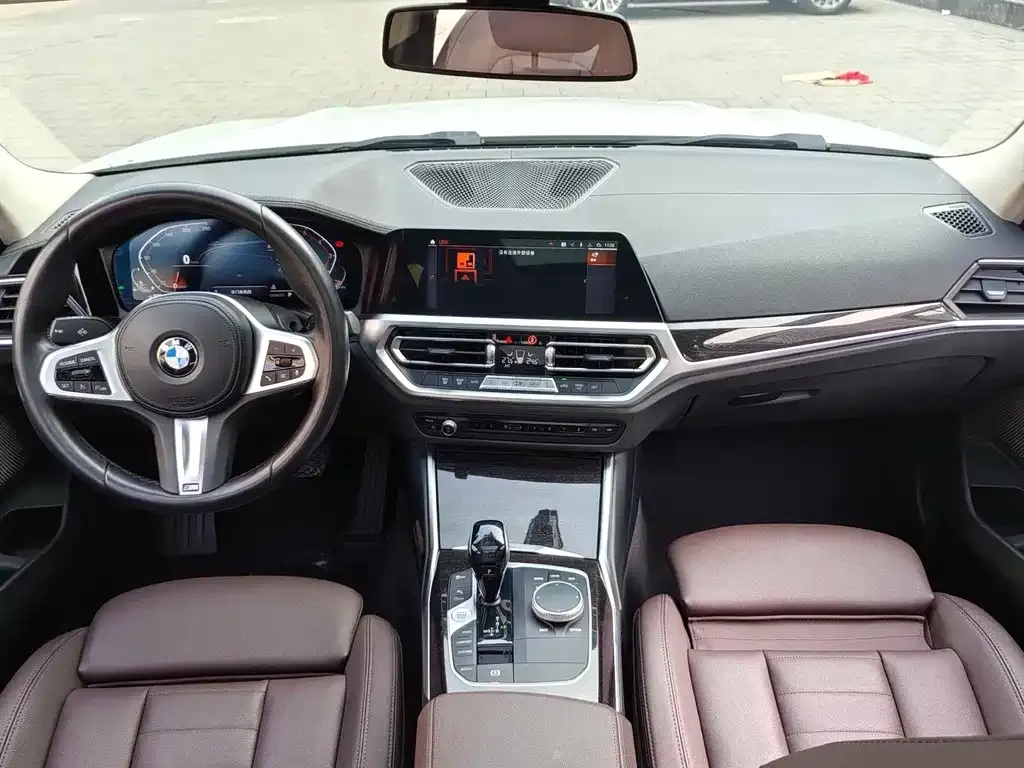 BMW 3 Series 2021 из CN, фото 6