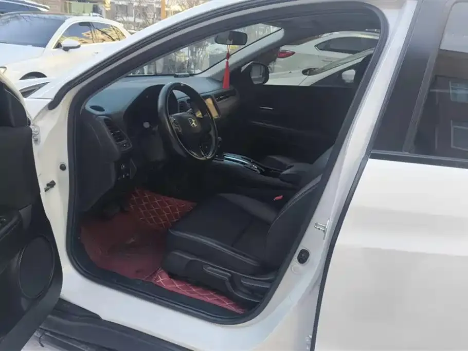 Honda Vezel 2021 из CN, фото 2
