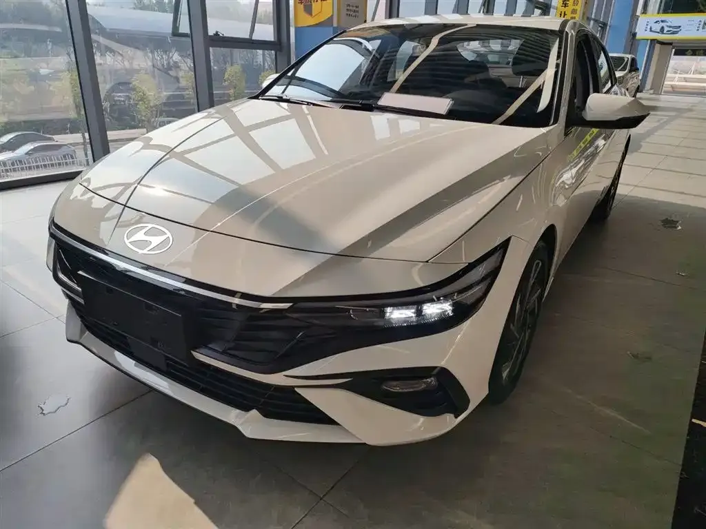 Hyundai Elantra 2025 из CN, фото 10