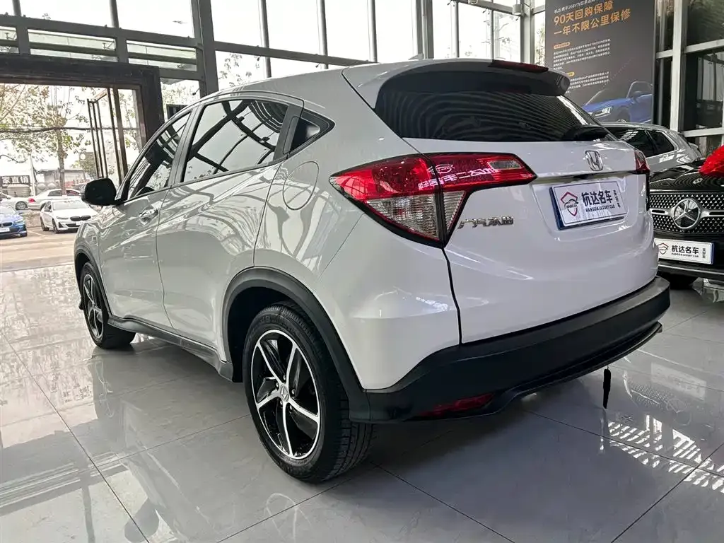 Honda Vezel 2021 из CN, фото 6
