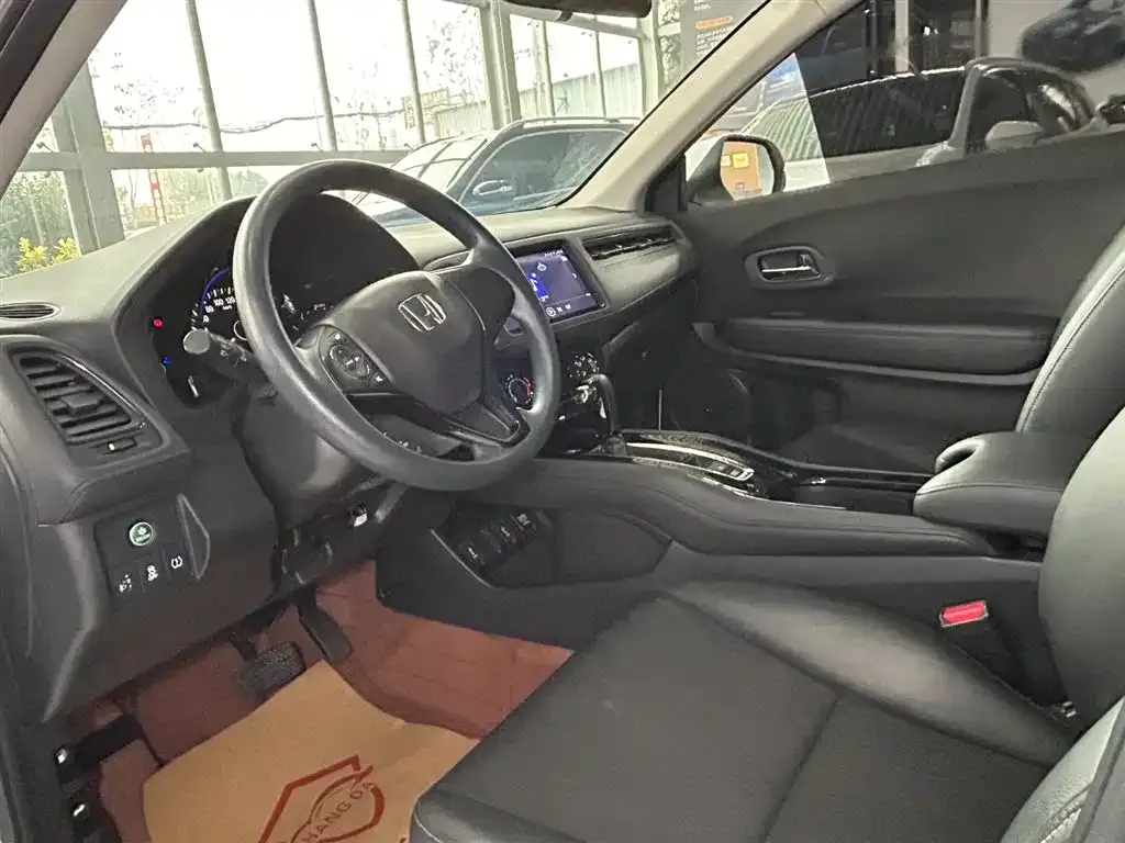 Honda Vezel 2021 из CN, фото 2