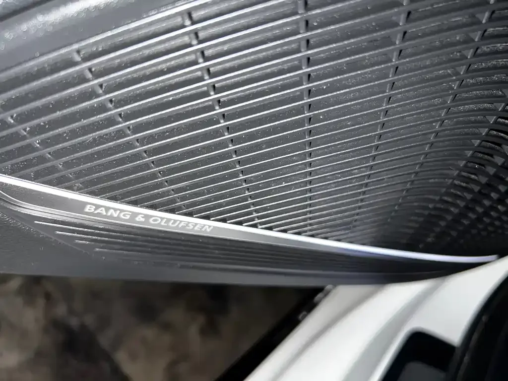 Audi A4L 2022 из CN, фото 6