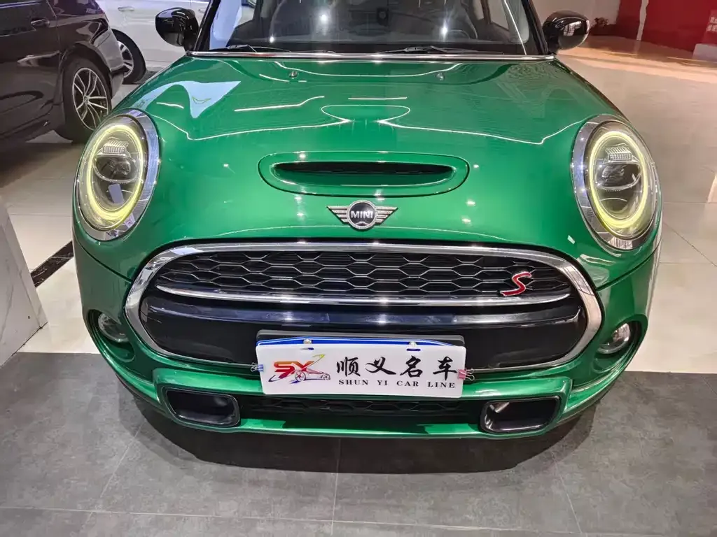 MINI Cooper (3-door) 2021 из CN, фото 10