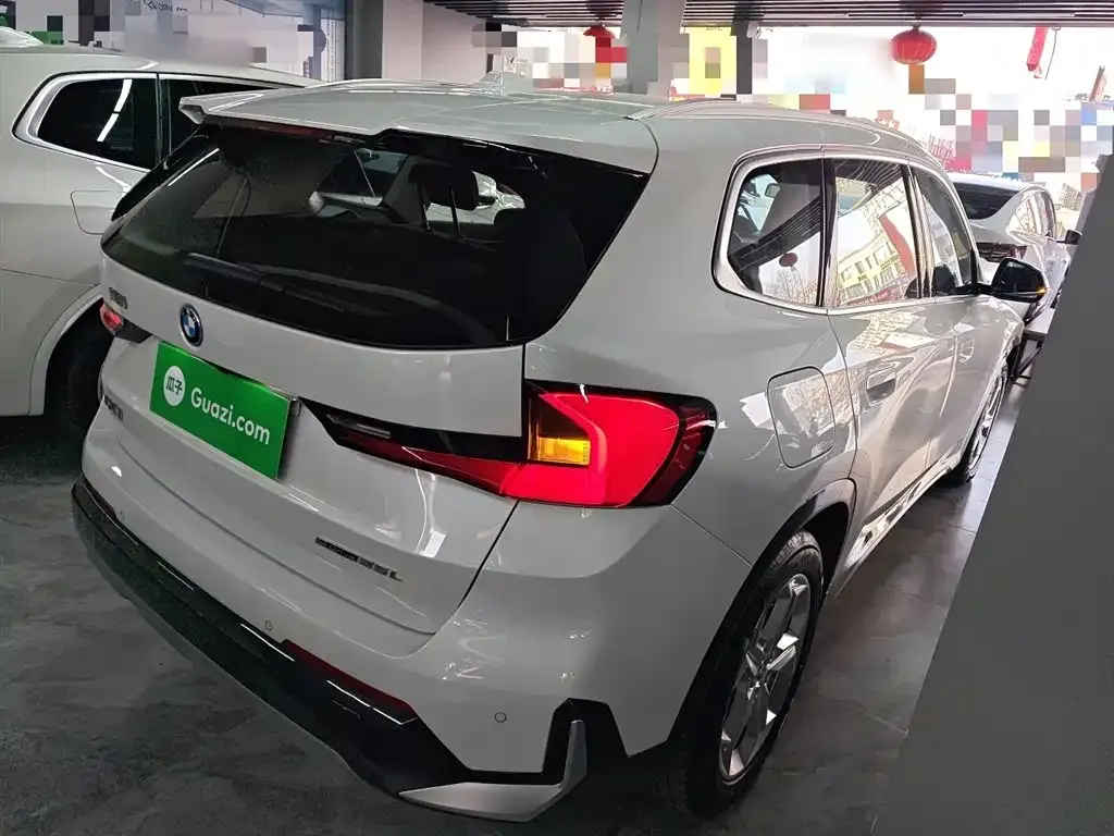 BMW iX1 2025 из CN, фото 6