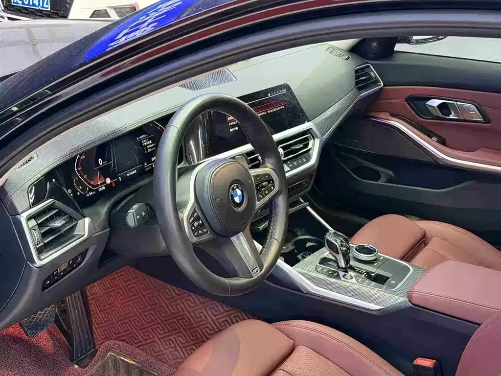 BMW 3 Series 2021 из CN, фото 8