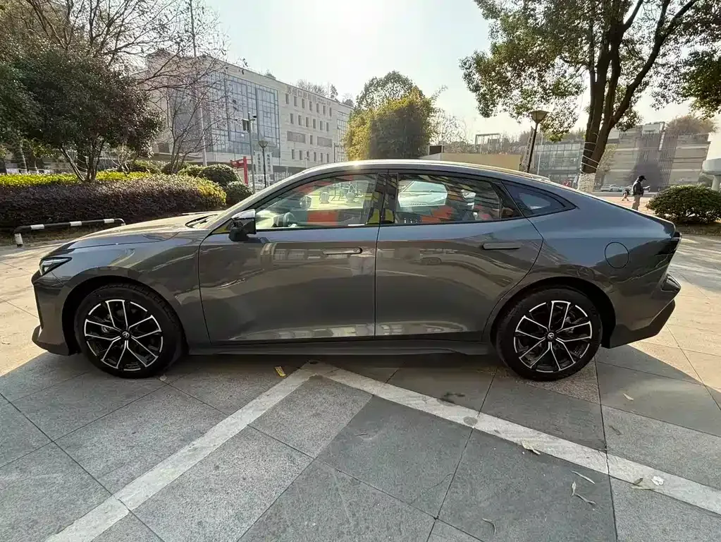 Changan UNI-V iDD 2024 из CN, фото 10