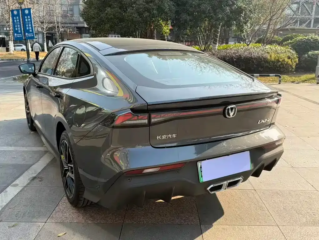 Changan UNI-V iDD 2024 из CN, фото 6