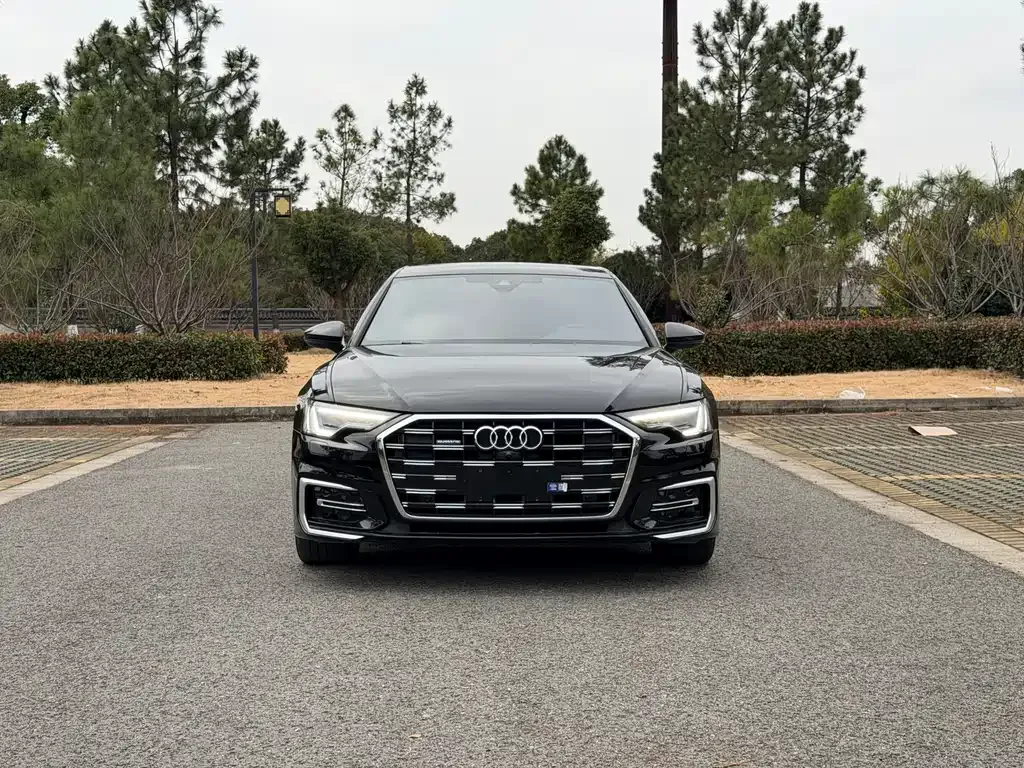 Audi A6L 2023 из CN, фото 8