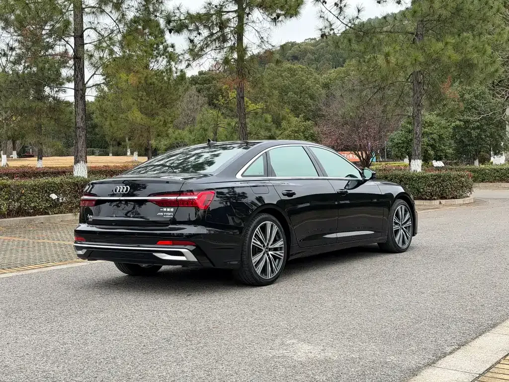 Audi A6L 2023 из CN, фото 7