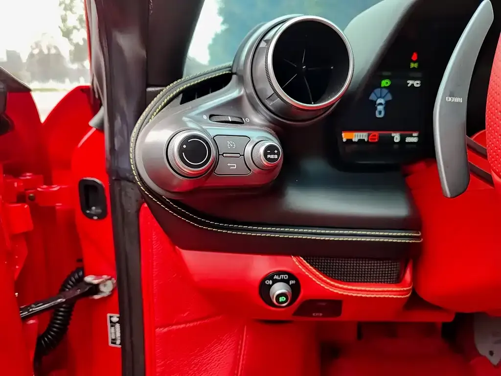 Ferrari F8 2022 из CN, фото 9
