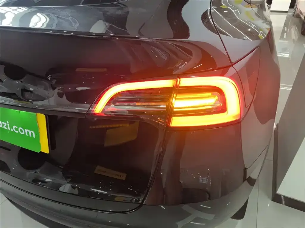 Tesla Model Y 2022 из CN, фото 4