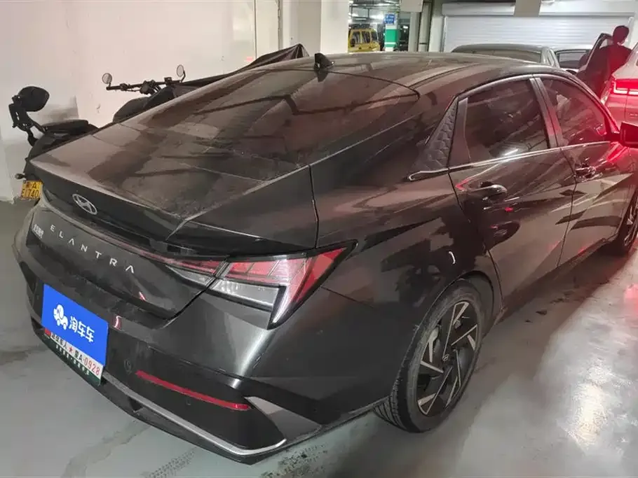 Hyundai Elantra 2024 из CN, фото 3
