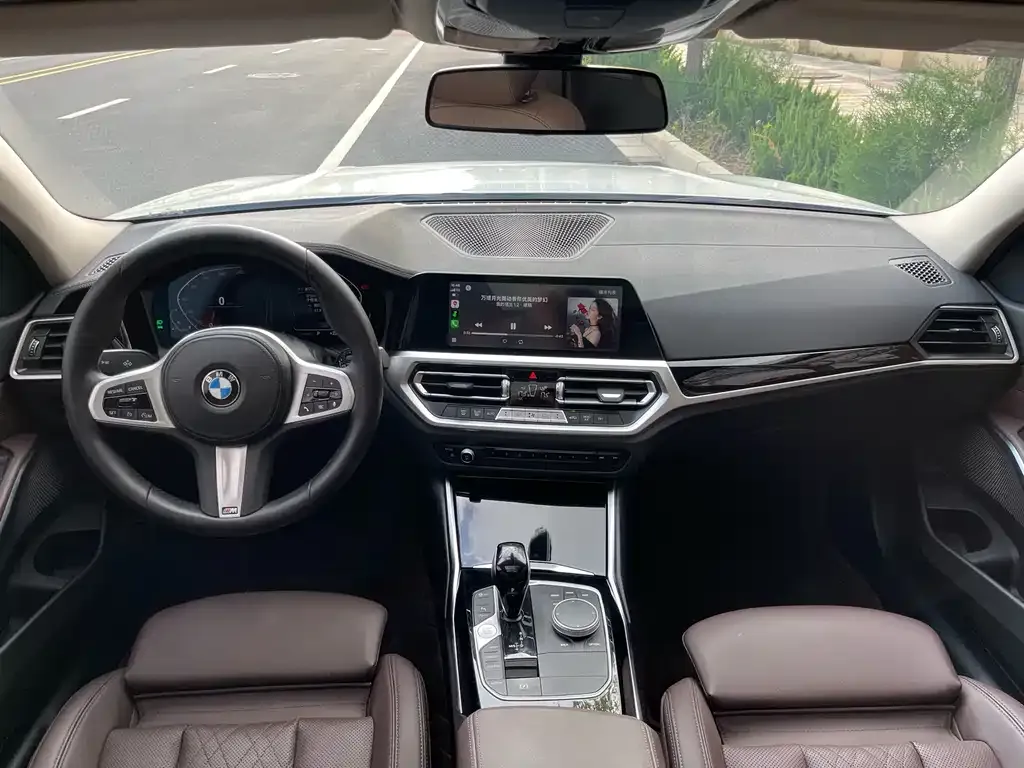 BMW 3 Series 2022 из CN, фото 3
