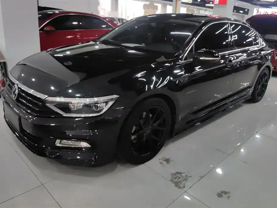 Volkswagen Magotan 2021 из CN, фото 1