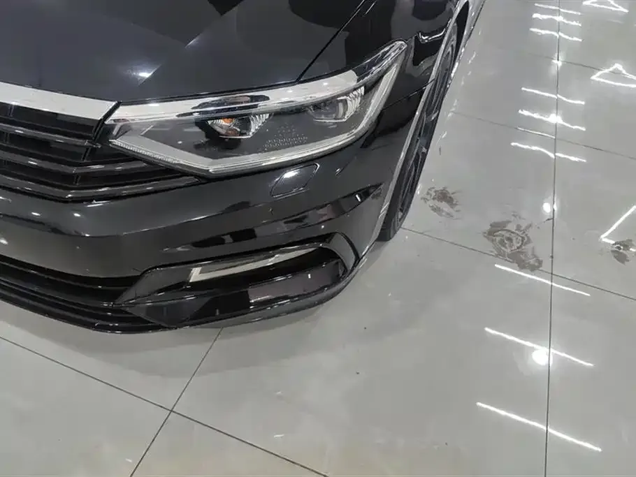 Volkswagen Magotan 2021 из CN, фото 8