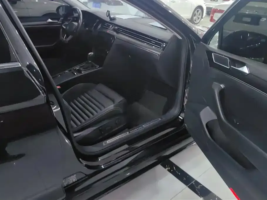 Volkswagen Magotan 2021 из CN, фото 10