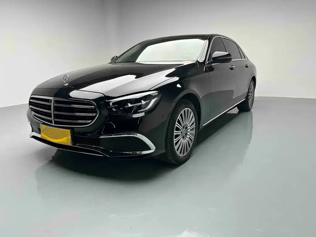 Mercedes-Benz E-Class 2023 из CN, фото 1
