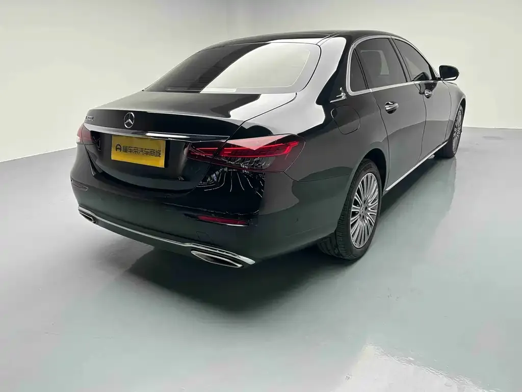 Mercedes-Benz E-Class 2023 из CN, фото 4