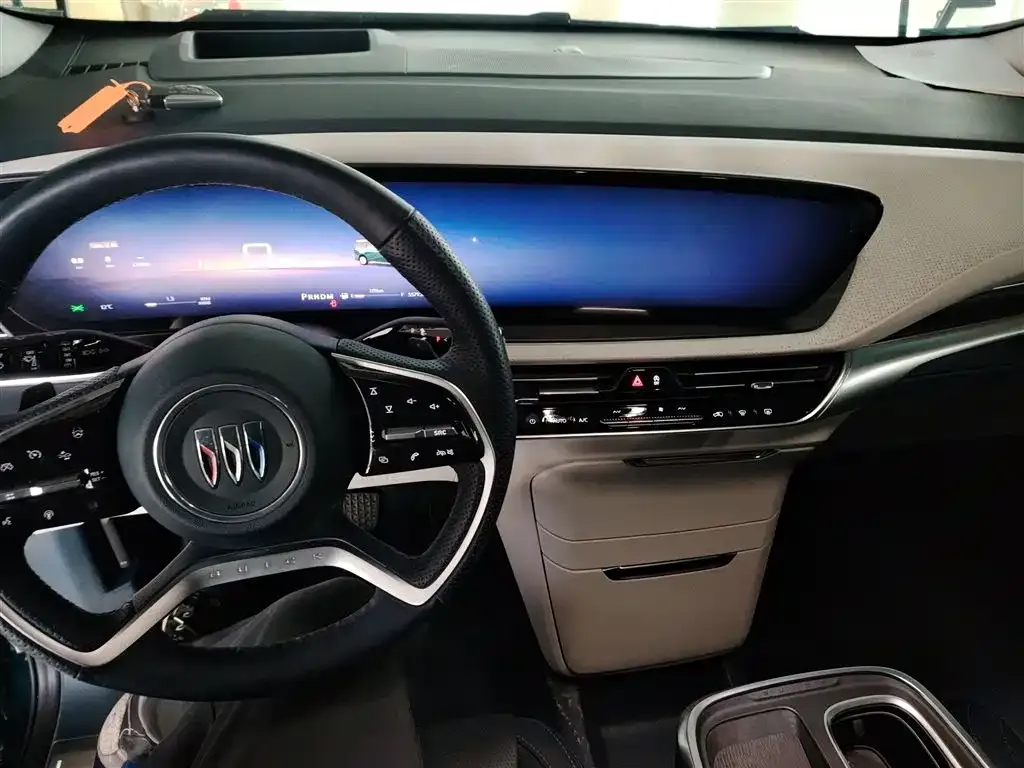 Buick Century 2024 из CN, фото 8