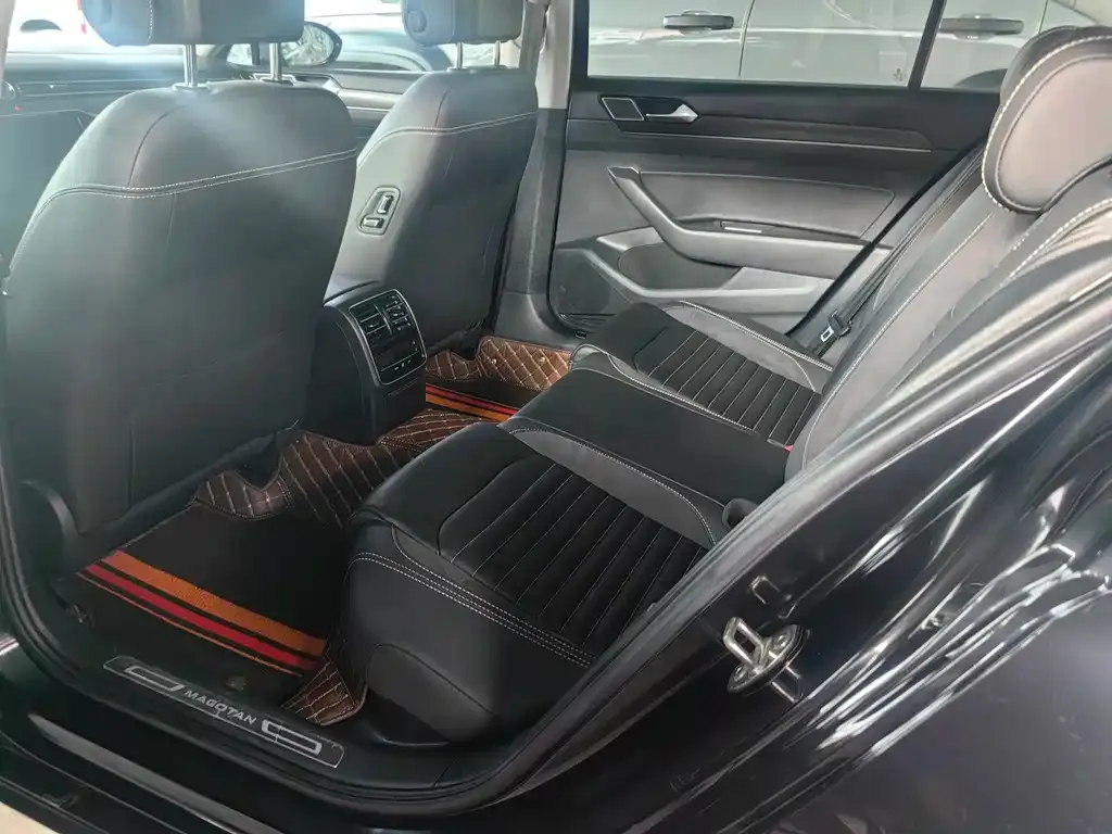Volkswagen Magotan 2021 из CN, фото 5