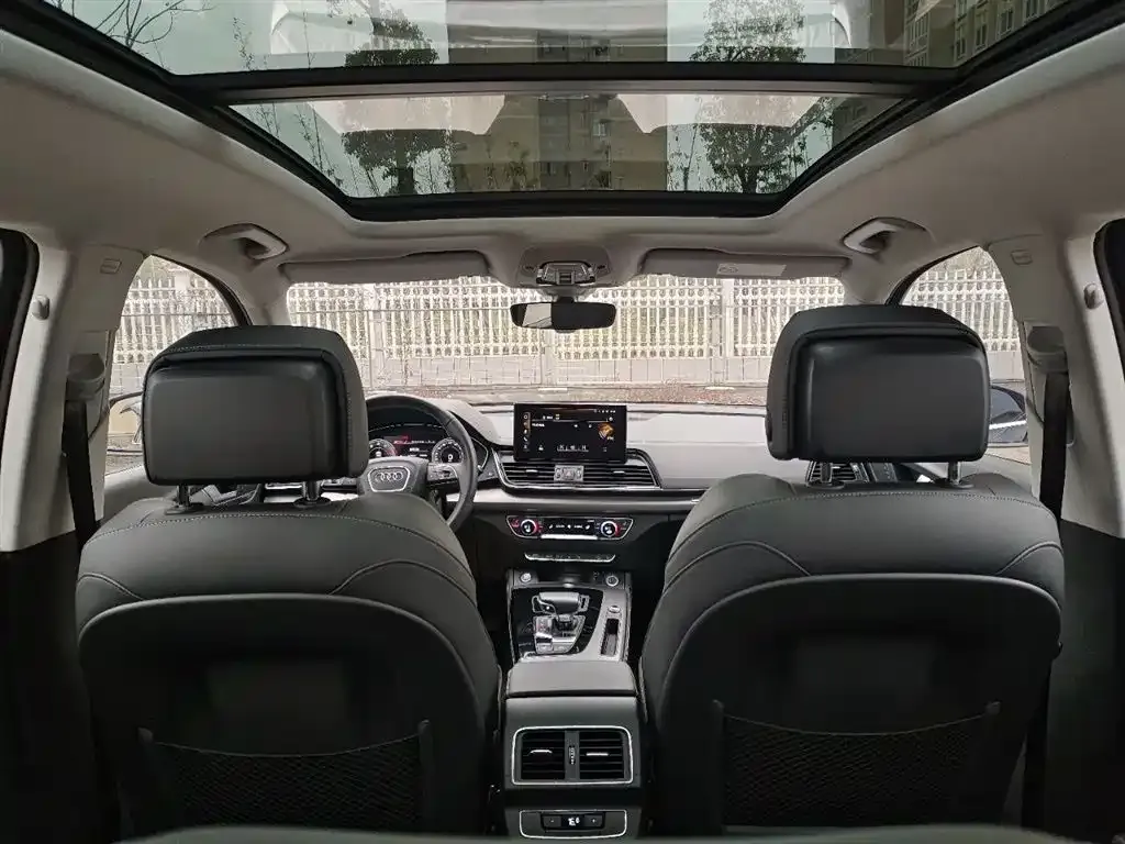 Audi Q5L 2022 из CN, фото 6
