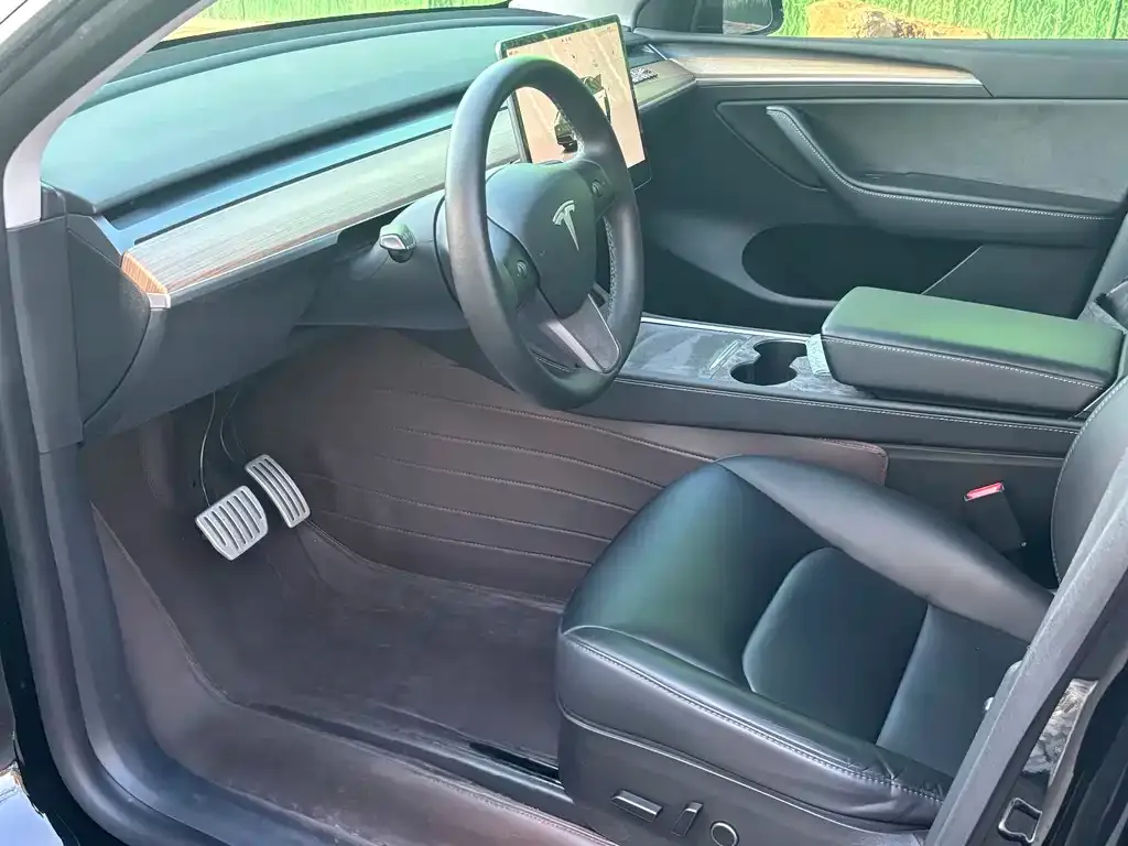 Tesla Model Y 2022 из CN, фото 6