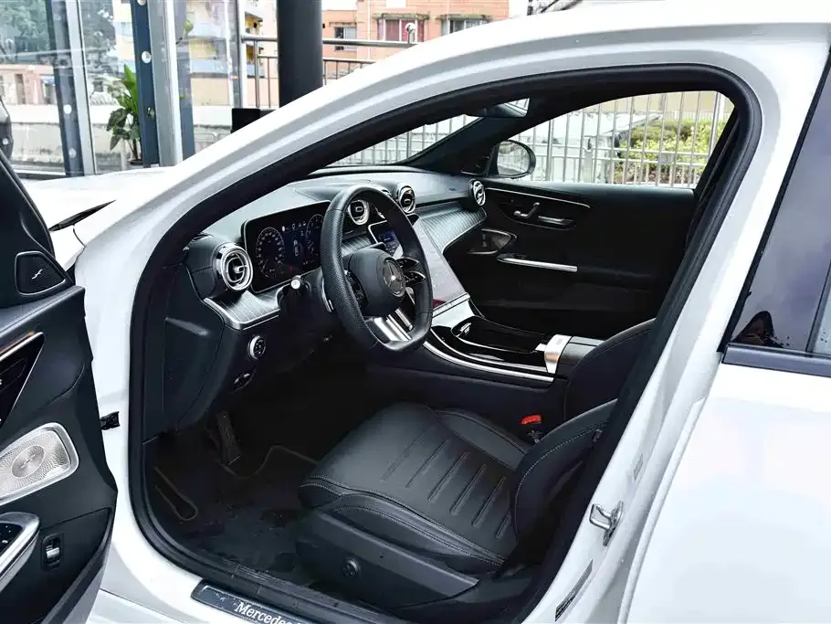Mercedes-Benz C-Class 2024 из CN, фото 3