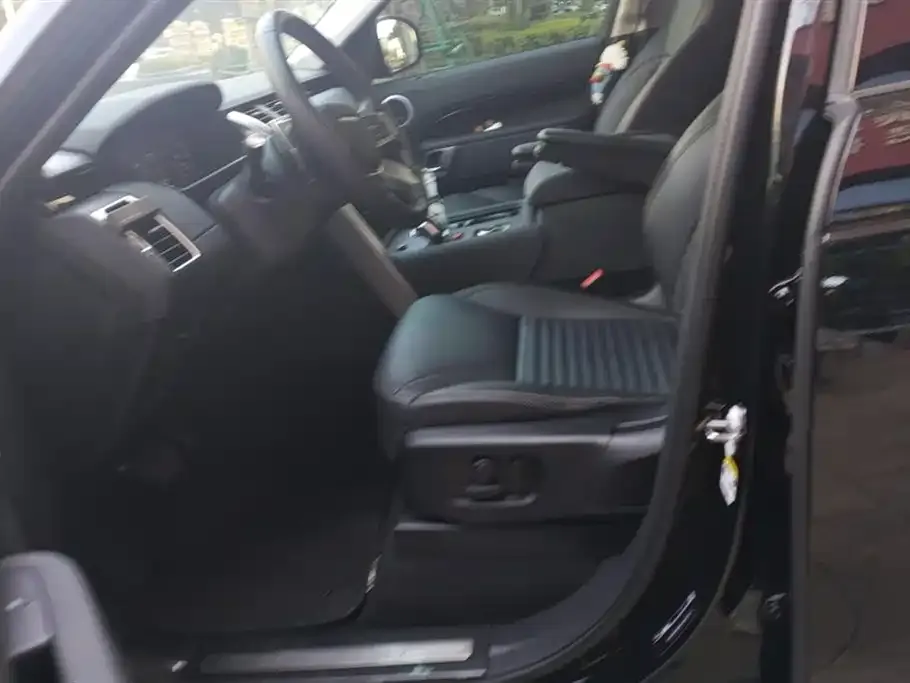 Land Rover Discovery 2024 из CN, фото 7