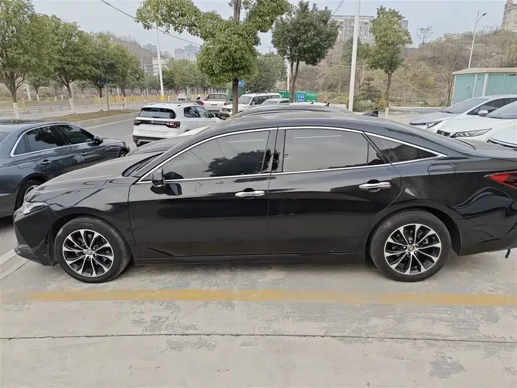 Toyota Avalon 2022 из CN, фото 8