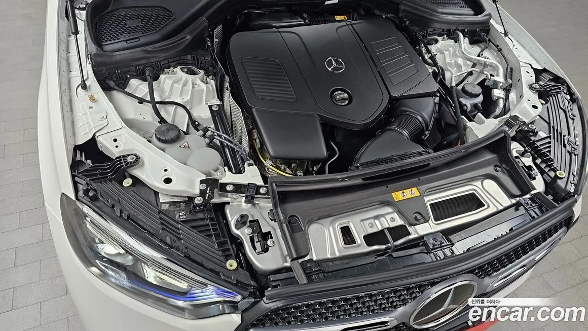 Mercedes-Benz GLC-Class — фото 10